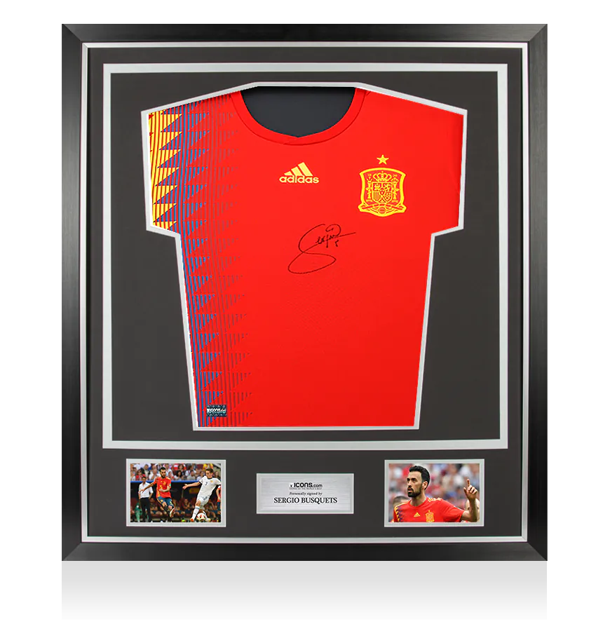 i3214cf_-_sergio_busquets_front_signed i3214cf_-_sergio_busquets_front_signed
